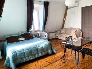 B&B / Chambres d'hotes Demeure des Dentelles : photos des chambres