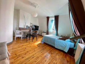 B&B / Chambres d'hotes Demeure des Dentelles : photos des chambres