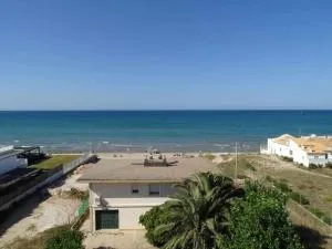 APARTAMENTOS EL SOL a 20 metros del mar - Molinell