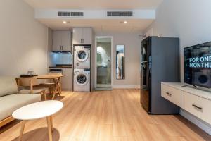 The Rixx Lancaster Apartment @ D1 Netflixbathtub