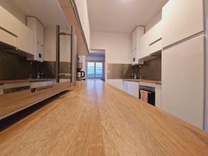 Appart tout à portée de tongs!