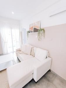 Shelter next to the beach