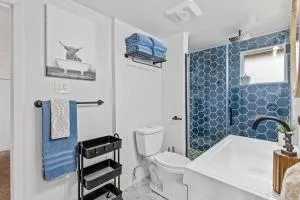 Grand Canyon Ranch Home - Western History - Big city lot - AC! - آش فورك