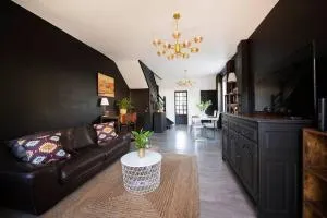 Jolie Maison sur Orléans, Parking & Climatisation - Saran