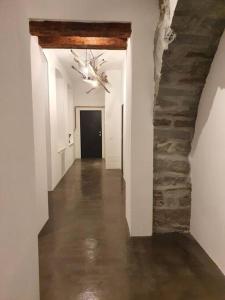 Larco Trieste studio living 2