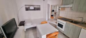 Nice Studio With View Near Beach