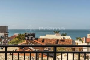 301 Bl 01 - WaldGarten Bombinhas - 50 m do Mar e Frente Avenida - Condomínio de Alto Padrão - Piscina - Academia - Salão de jogos