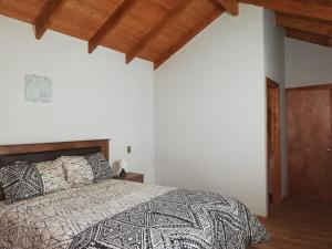 Preciosa Casa en Parcela con chimenea 3d 2b