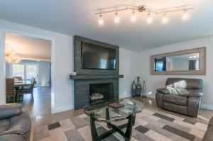 256 Phinneys Lane Centerville - Cape Cod