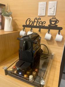 1BD 1BA PENTHOUSE 2X QUEEN