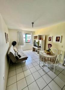 Apto JATIUCA UMA QUADRA DA PRAIA