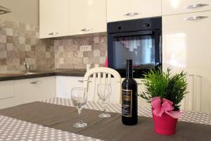 Apartments with parking space Opric, Opatija - 7753