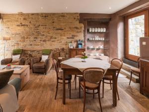 Tranquil Home in Tinlot