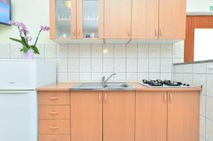 Apartments with parking space Valbandon, Fazana - 20648