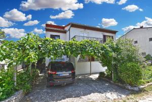 Apartments with a parking space Premantura, Medulin - 20685