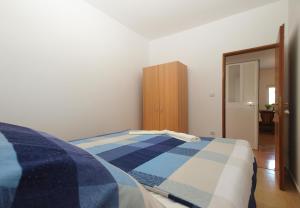 Family friendly house with a swimming pool Peroj, Fazana - 20754