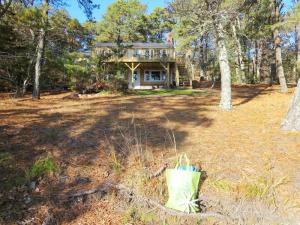 379 Oak Street Harwich Cape Cod - - Harwich Hideaway