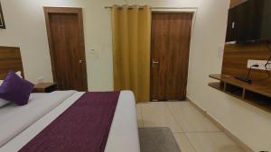 Perfectstayz Value Forest Valley Near Waterfall