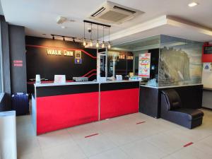 Walk Inn