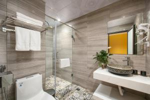 Eden Central Hotel & Spa