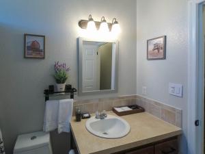 Luxury cottage near lake Belton - WiFi AC