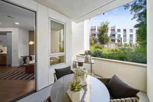 Halcyon House Apartments