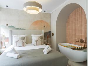 The Rosemary Suite Eiffel Tower