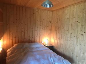 Maisons de vacances Maison en bois dans un pre : photos des chambres