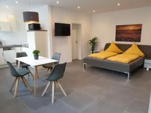 Weingut u. Gästehaus Becker - Osann-Monzel