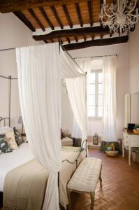 Dimora Dell'Erbe Rooms