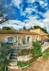 Le Jardin Suspendu Gîte avec piscine et jacuzzi pour 15 personnes - Combaillaux