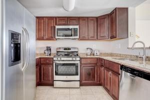Pentagon City 1BR w WD Gym Lounge nr Metro WDC-374