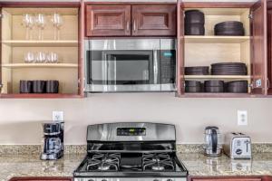 Pentagon City 1BR w WD Gym Lounge nr Metro WDC-374