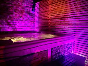 Family modern 3 Bed Hot Tub House in Blackpool