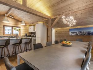 Chalets Chalet La Clusaz, 8 pieces, 13 personnes - FR-1-304-177 : photos des chambres