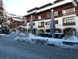 Appartements Appartement La Clusaz, 3 pieces, 4 personnes - FR-1-304-261 : Appartement (4 Adultes)