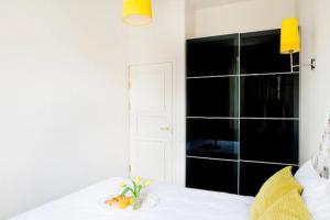 Bright apartment in Old Town by URBAN RENT