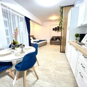 Embassy Studio Mamaia Nord - piscina pe acoperis & parcare gratis - Năvodari