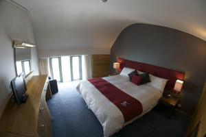 Special Offer - Suite with Mountain View