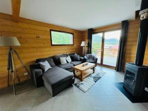 Chalets Chalet Casa de Monzel with 6-Person Jacuzzi & Panoramic View : photos des chambres