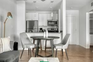 Pasadena 1BR w Gym Pool nr Colorado Ave LAX-860