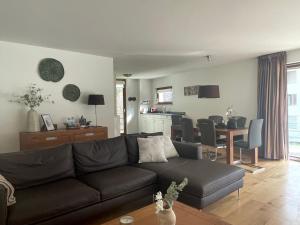 Wunderschöne Wohnung am See mit Sauna & Whirlpool