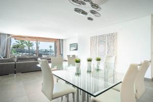 GRAND TERRACE APARTMENT in Puerto de Alcudia