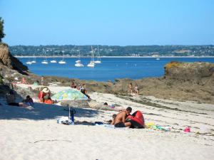 Maisons de vacances Holiday Home Mestrezec by Interhome : photos des chambres