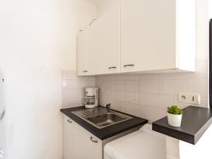 Appartements Apartment Les Floralies II-1 by Interhome : photos des chambres