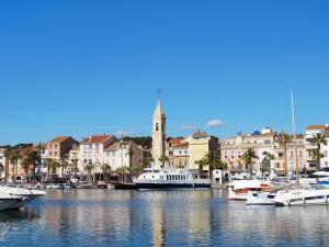 Appartements Apartment Les Faubourgs Saint Michel by Interhome : photos des chambres