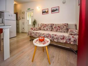 Holiday Home Taja by Interhome