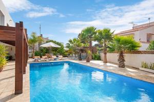 Villa Moai - PlusHolidays