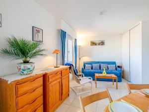 Studio Résidence Aigue Marine-2 by Interhome