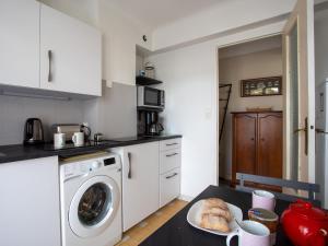 Apartment Le Cormoran by Interhome